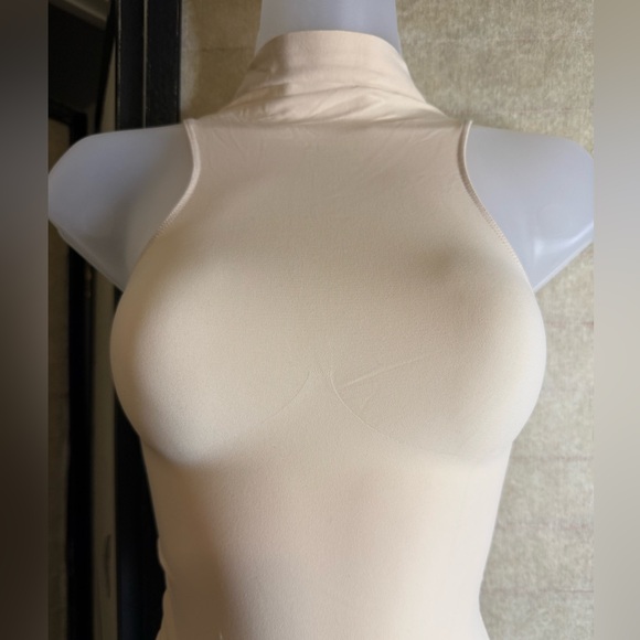 SKIMS Cream High-Neck Bodysuit - Picture 5 of 6